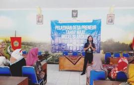 PELATIHAN DESA PRENEUR TAHAP MAJU MODEL BLANKON DARI DISKOP DIY